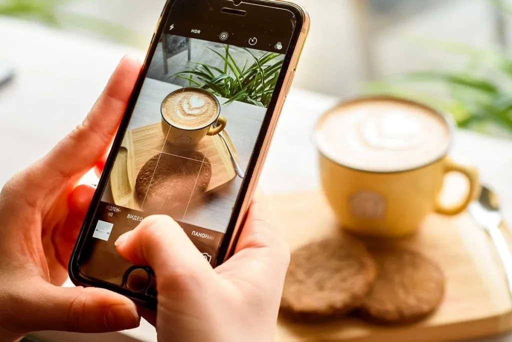 Wat betekent het vanuit psychologisch oogpunt als iemand elke dag verhalen op Instagram publiceert?